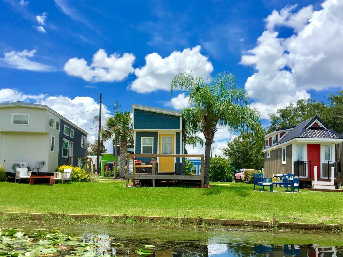 Orlando Lakefront Tiny Homes 6 Plus Month Rentals Exterior photo