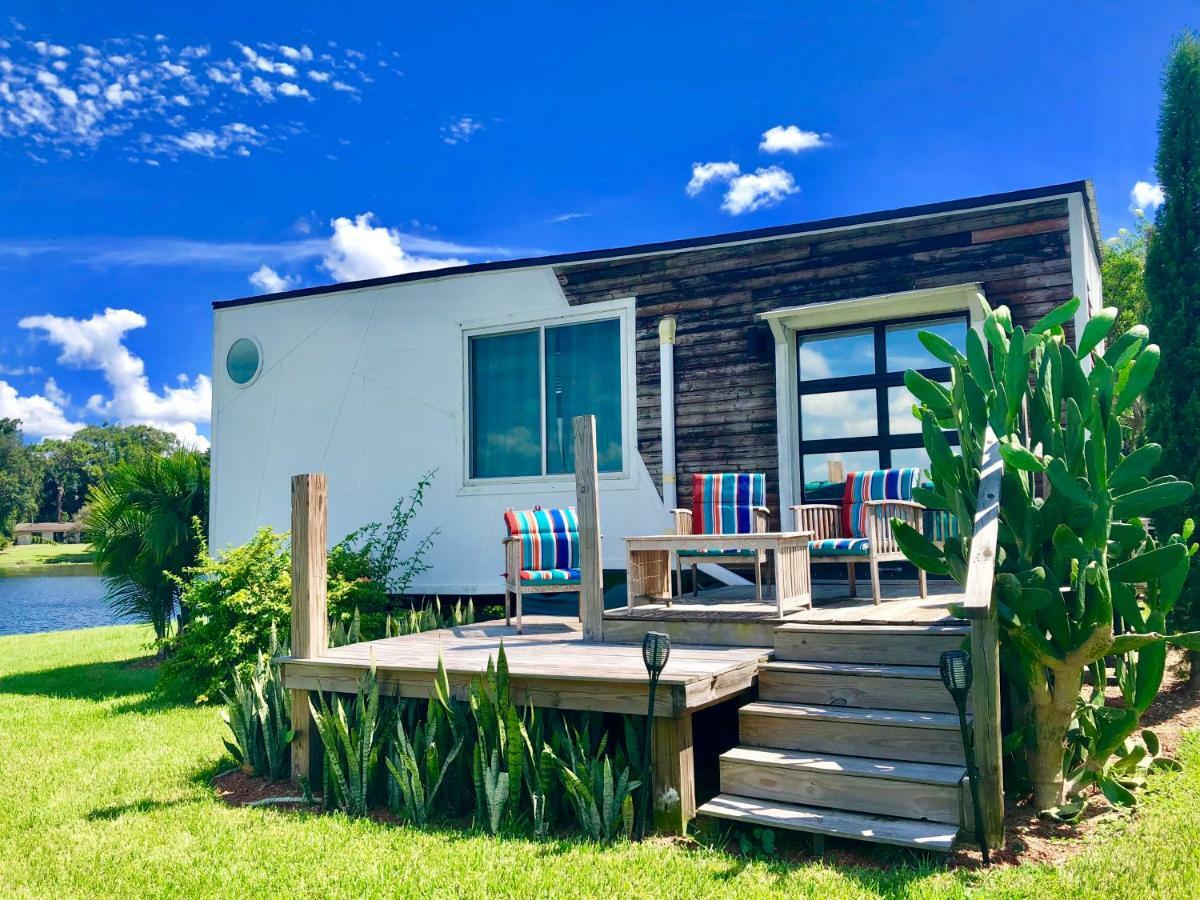 Orlando Lakefront Tiny Homes 6 Plus Month Rentals Exterior photo