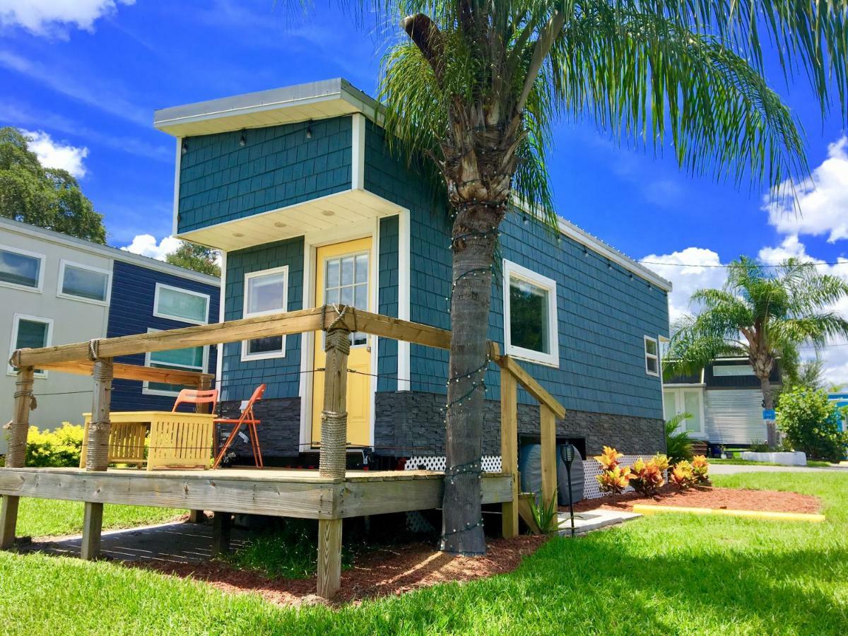 Orlando Lakefront Tiny Homes 6 Plus Month Rentals Exterior photo